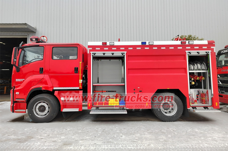 ISUZU GIGA 6 wheeler fire pumper
