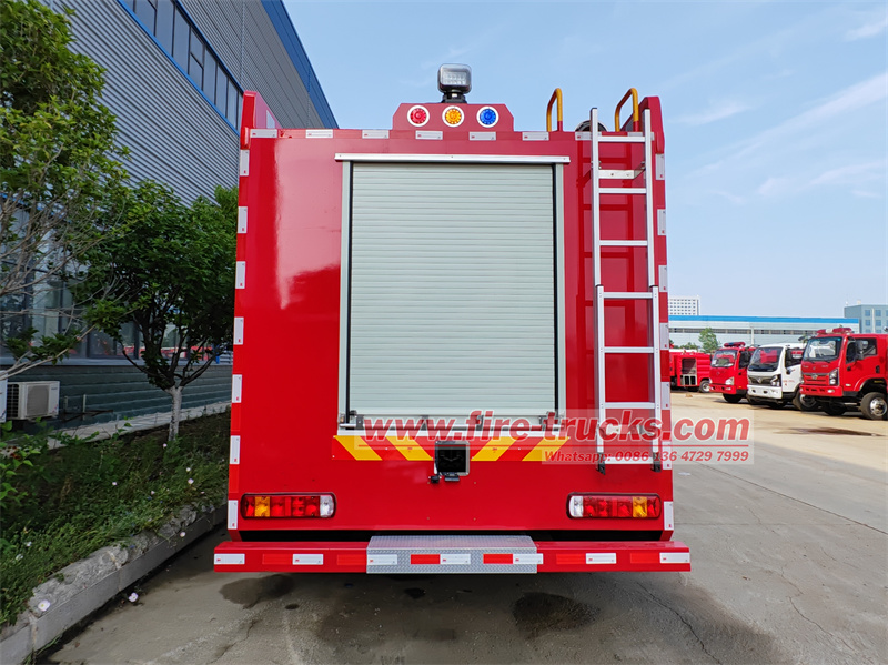 HOWO 4X4 8cbm foam fire rescue vehicle