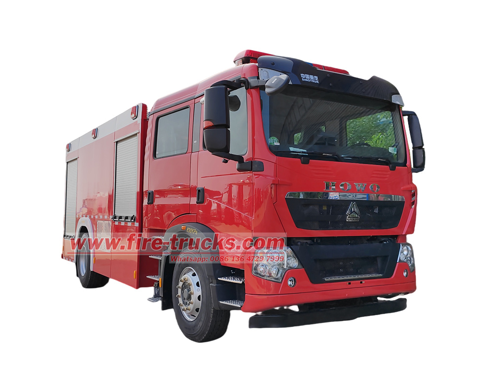 Howo sitrak 4x4 articulated fire truck
