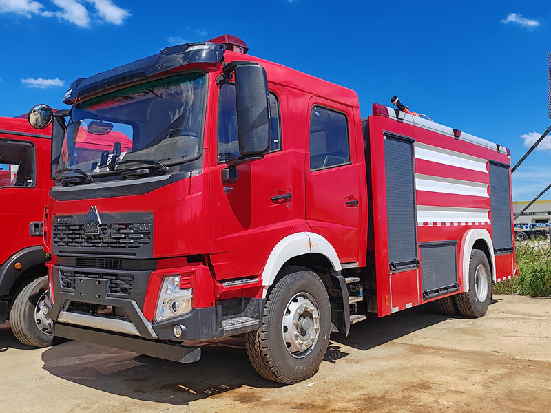 SINOTRUK fire pumper truck for sale