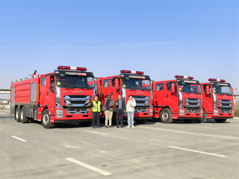 Africa isuzu 10 cbm industrial fire vehicle