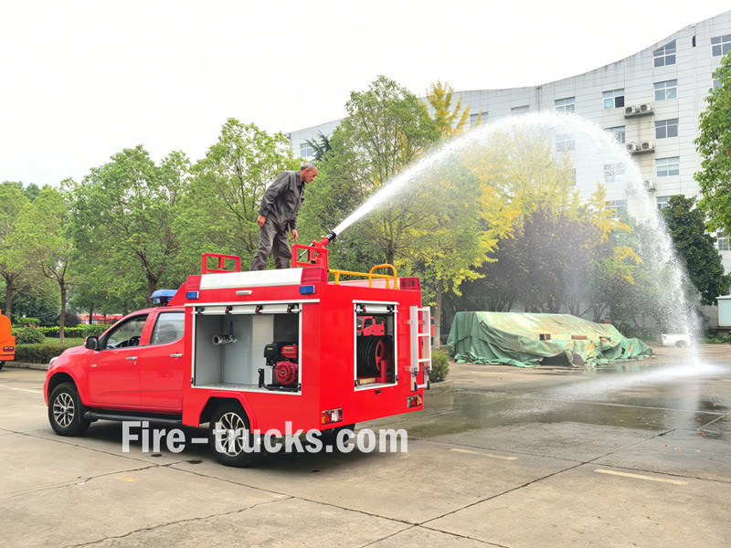 ISUZU 600L water foam fire rescue truck for testing ISUZU 600L water foam fire rescue truck for testing