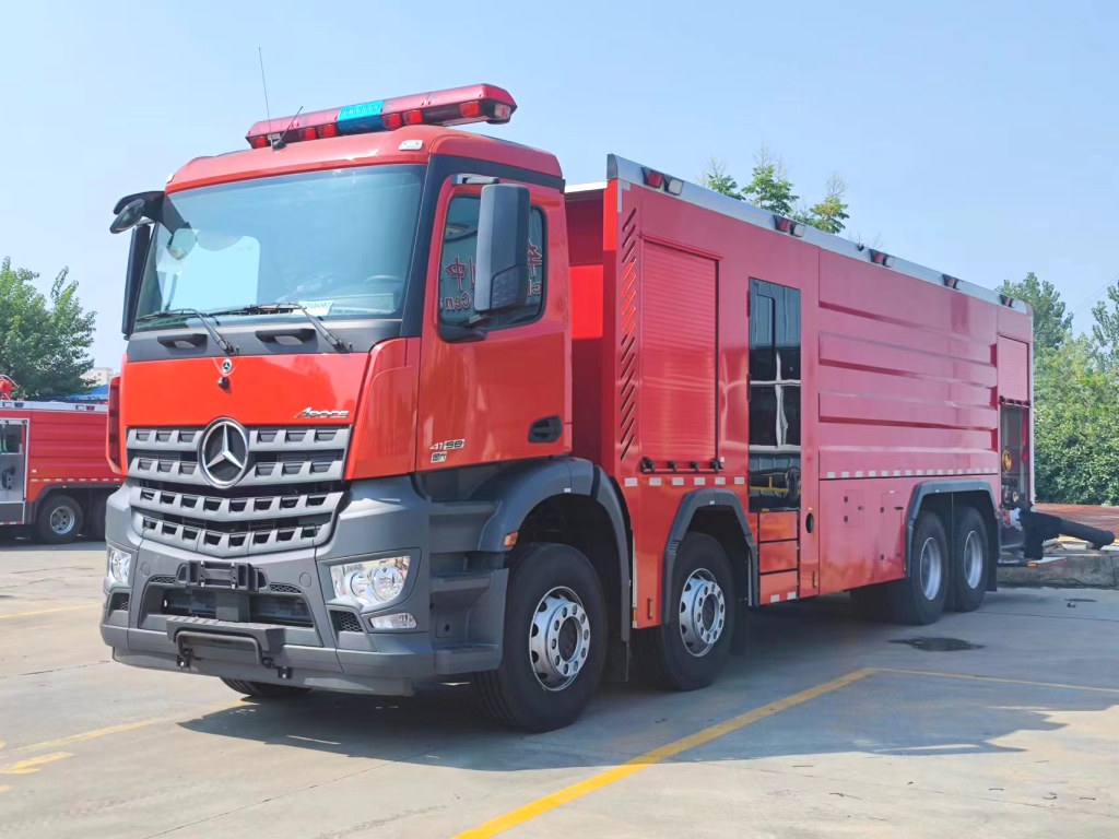 Saoedi-Arabië Benz Actros 580 pk zware schuimbrandweerwagen